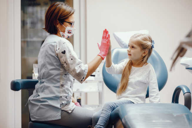 Félelem a fogorvostól: gyermekkorban kezdődik